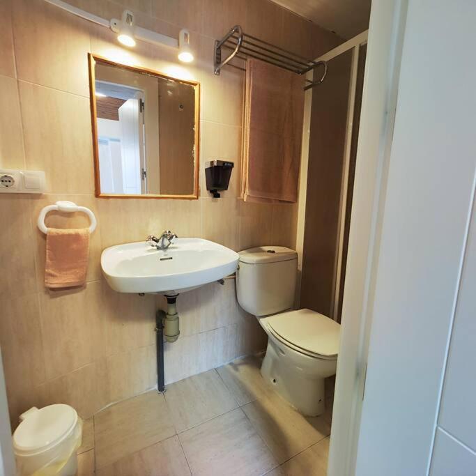 Residencia 14 Otel Salamanca Dış mekan fotoğraf