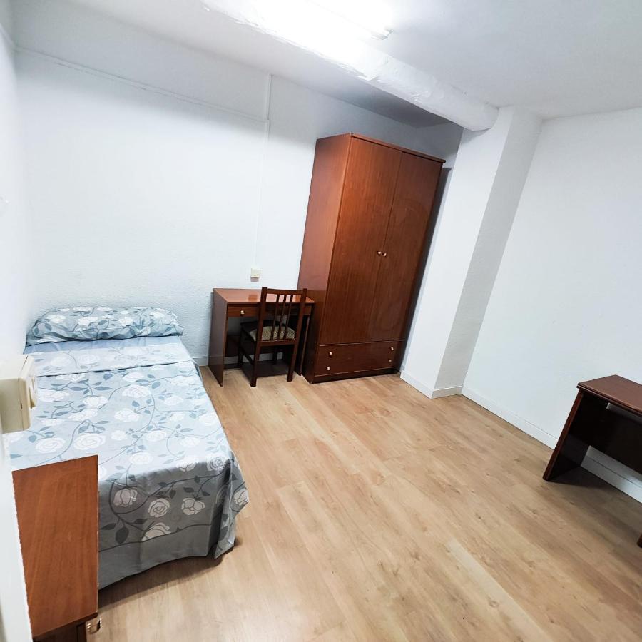 Residencia 14 Otel Salamanca Dış mekan fotoğraf