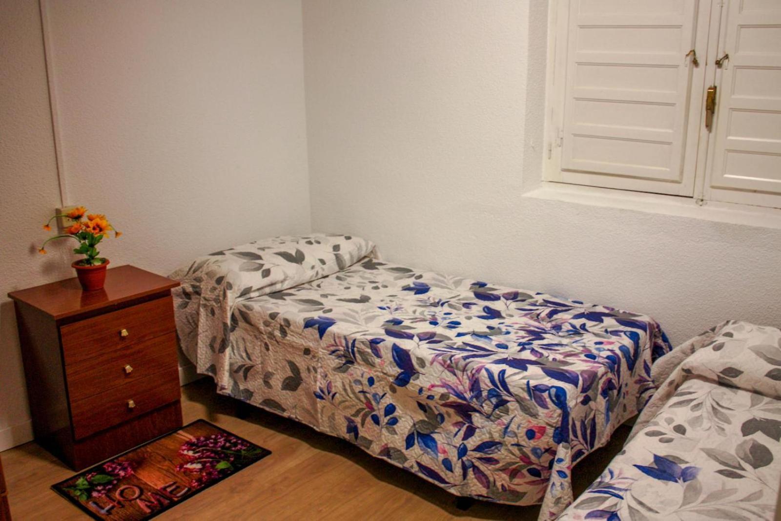 Residencia 14 Otel Salamanca Dış mekan fotoğraf