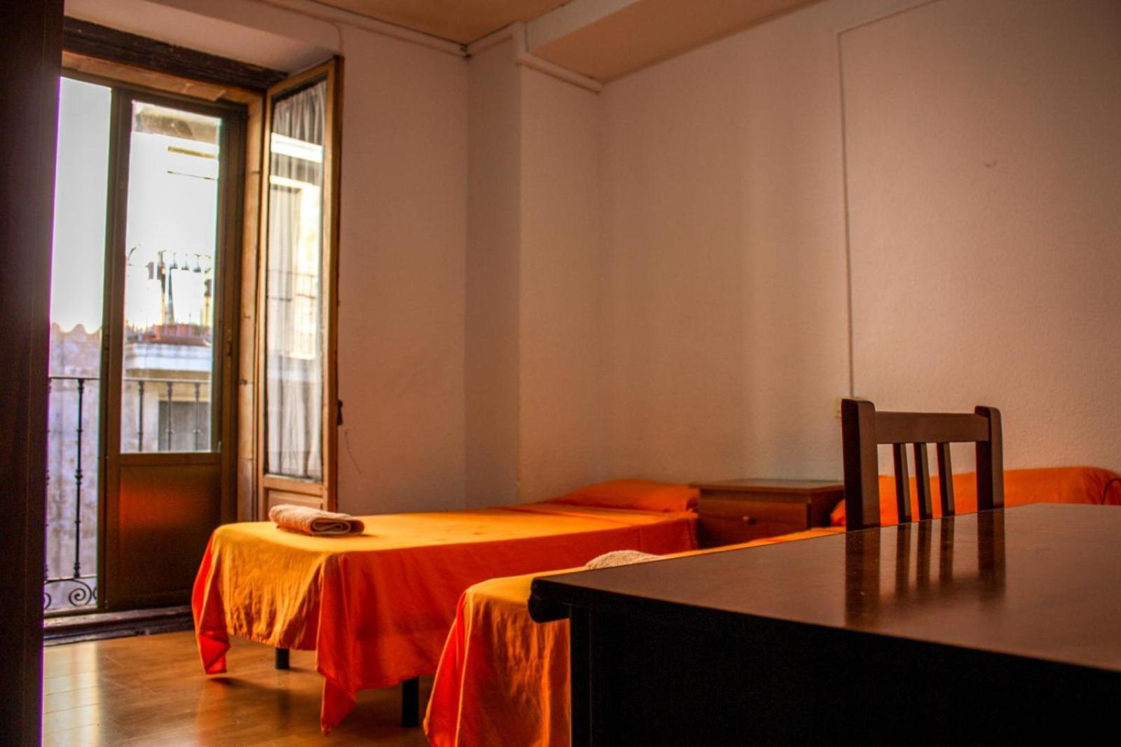 Residencia 14 Otel Salamanca Dış mekan fotoğraf