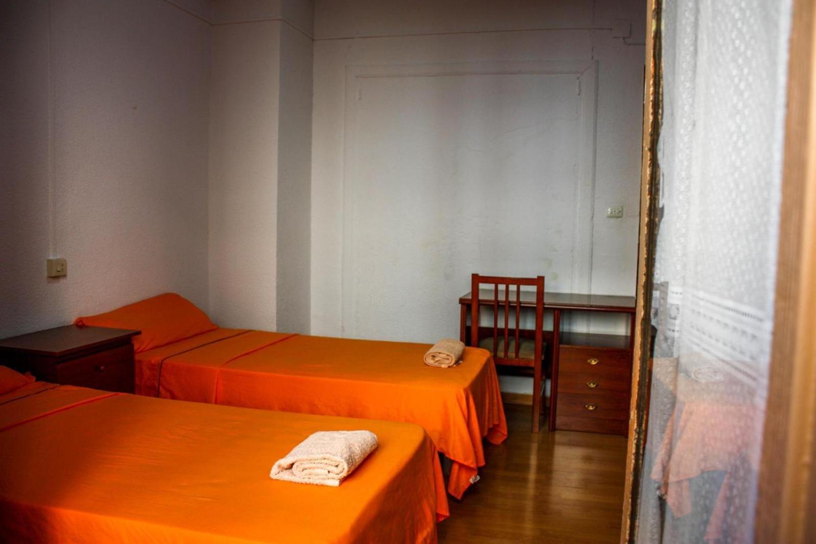 Residencia 14 Otel Salamanca Dış mekan fotoğraf