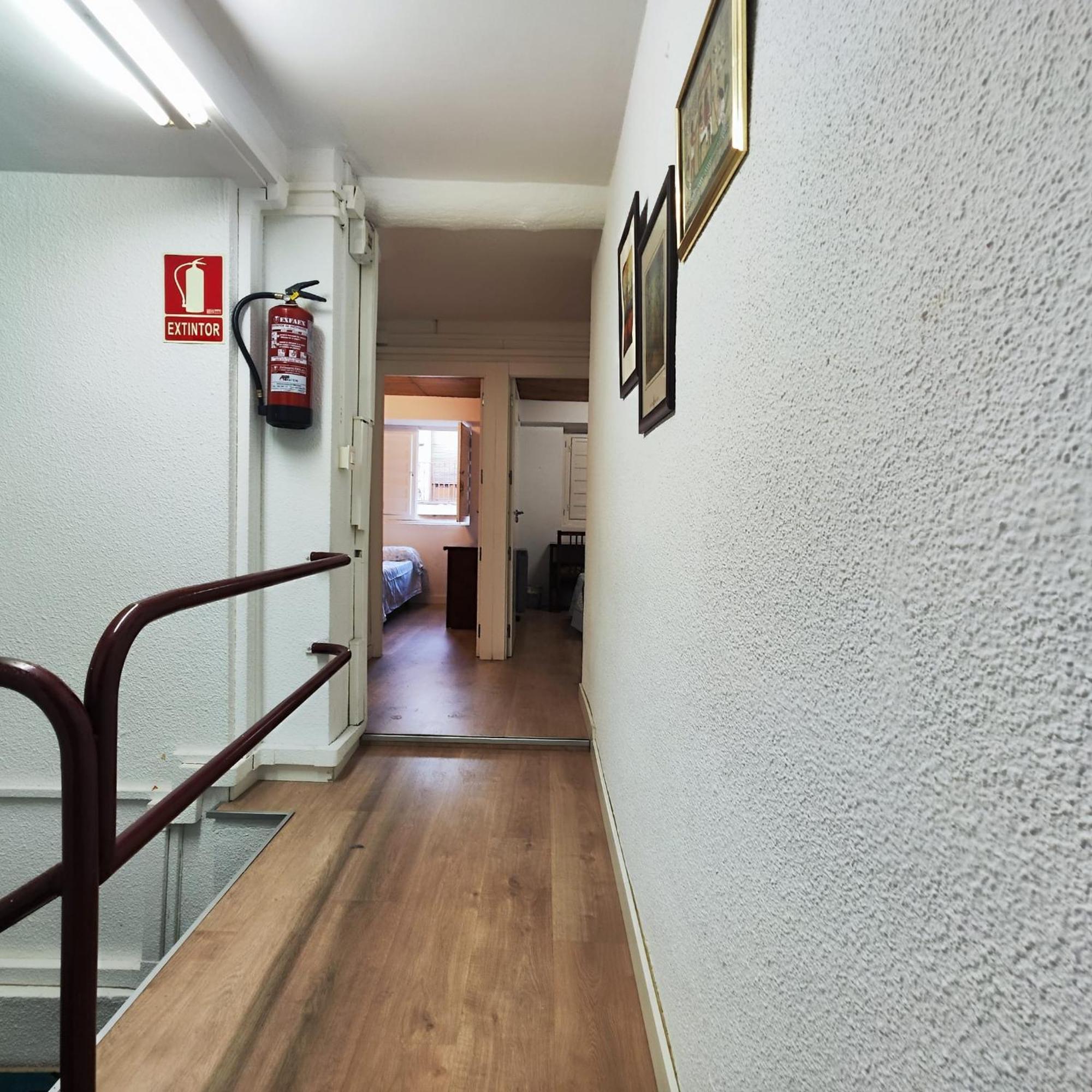 Residencia 14 Otel Salamanca Dış mekan fotoğraf