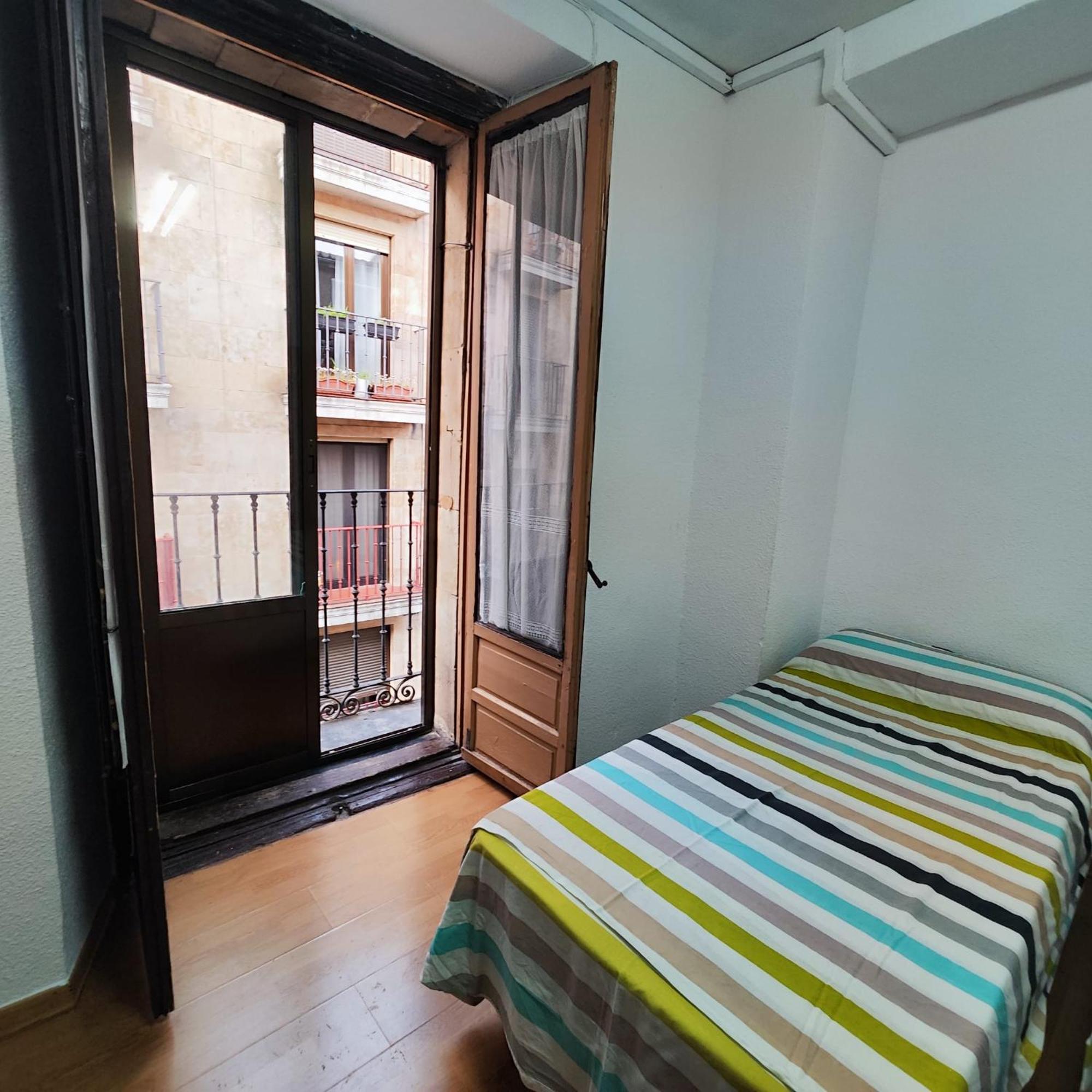 Residencia 14 Otel Salamanca Dış mekan fotoğraf